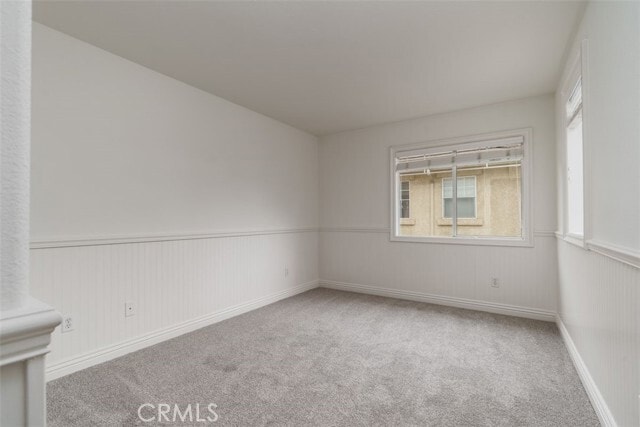 Building Photo - 570 Shadow Ln