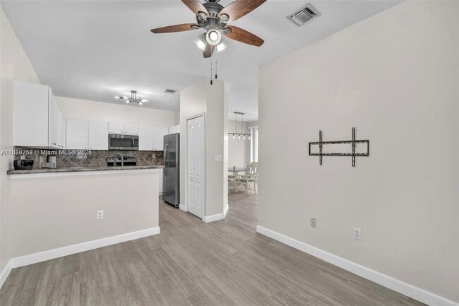 Building Photo - 4361 SW 160th Ave