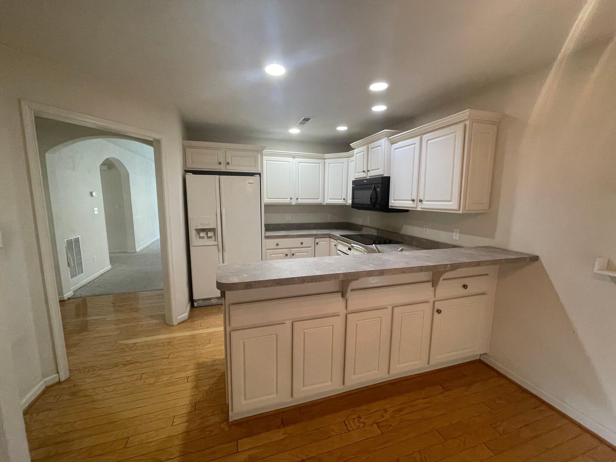 Kitchen - 4505 Colonial Place Dr