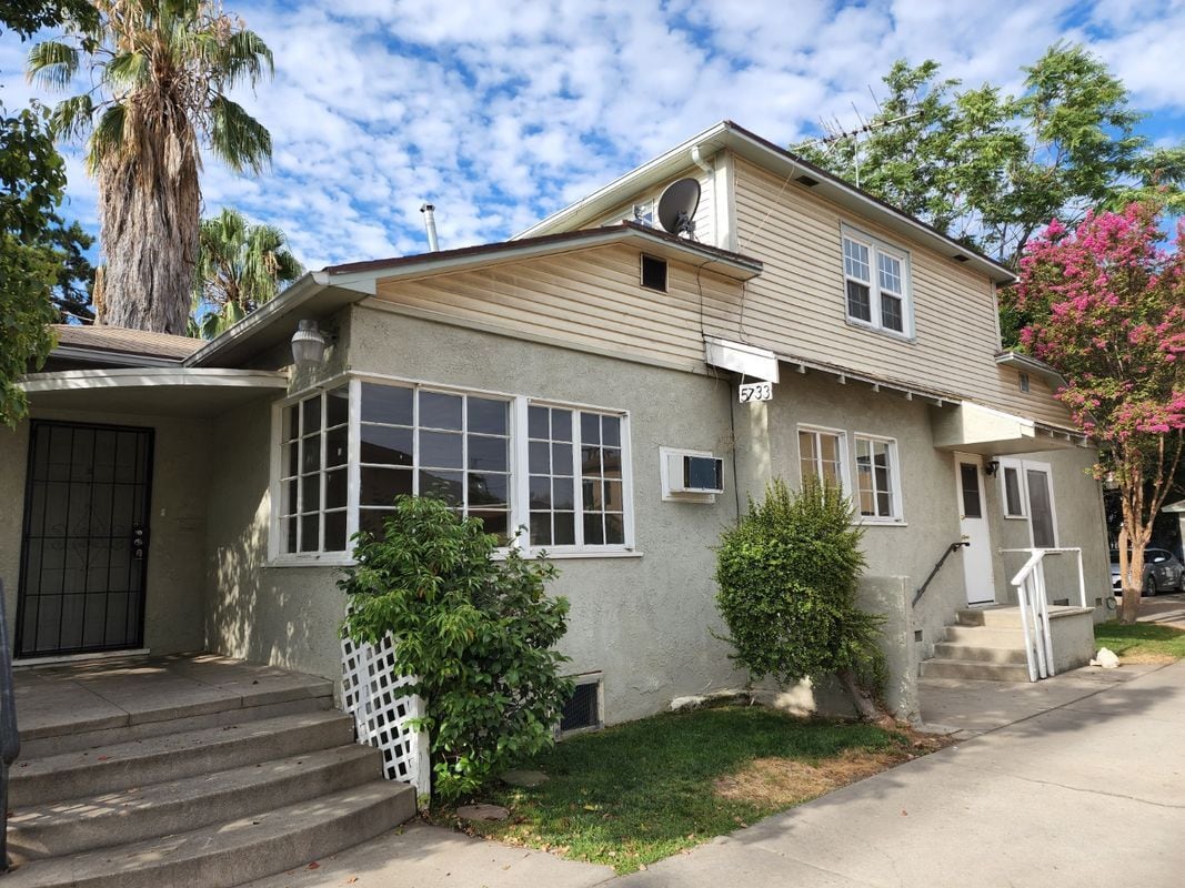 Building Photo - 5733 Fair Ave