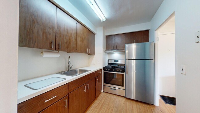 Building Photo - 1225 Island Dr