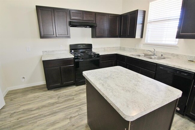 Primary Photo - 6274 Brenwood Cir