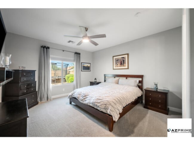 Building Photo - $2,075 OFF 1ST MONTH'S RENT WITH A 12-MONTH LEASE SIGNED BEFORE JAN 1ST MOVE IN SPECIAL!  Live The U