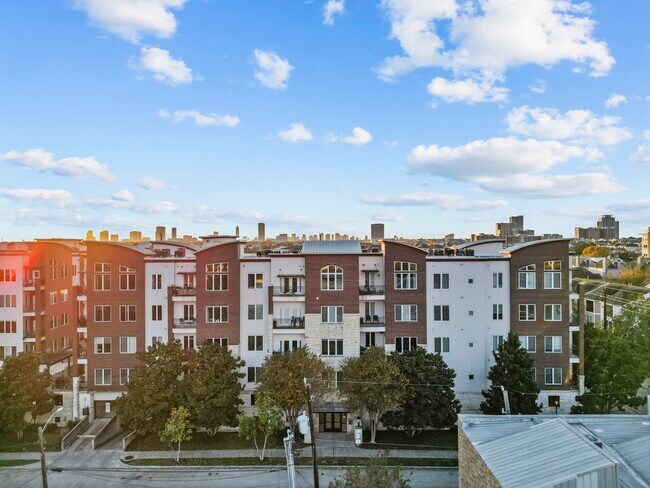 Building Photo - 1900 Genesee St