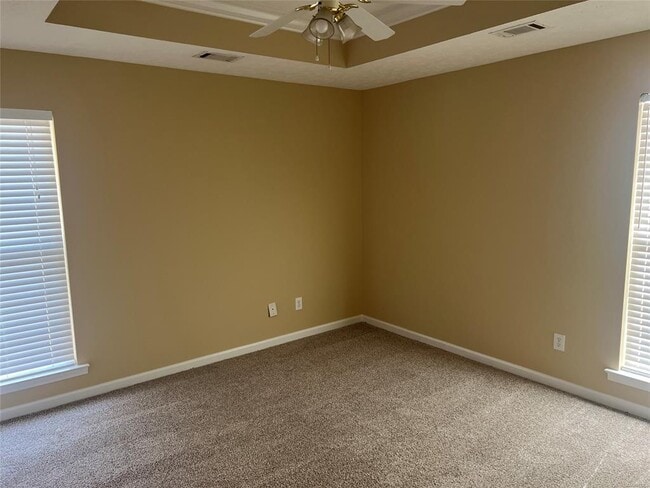 Building Photo - 801 Cottage Ln