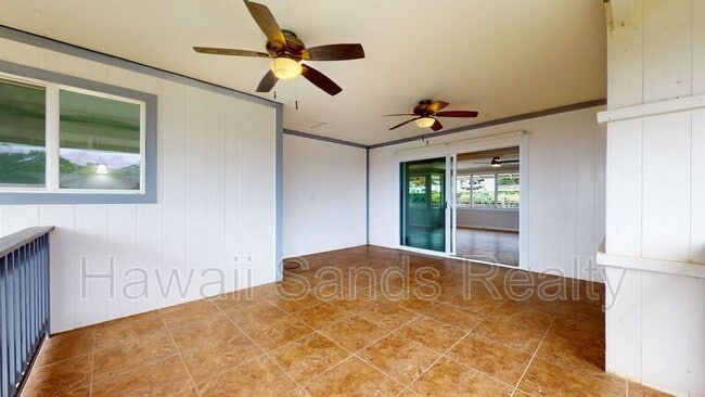 Building Photo - 99-639 Halawa Dr