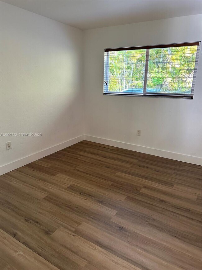 Building Photo - 6310 SW 79th St