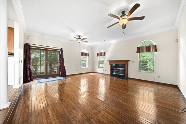 Building Photo - 7854 Astra Cir