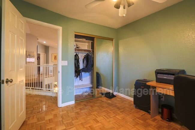 Building Photo - 4566 W Shannon St