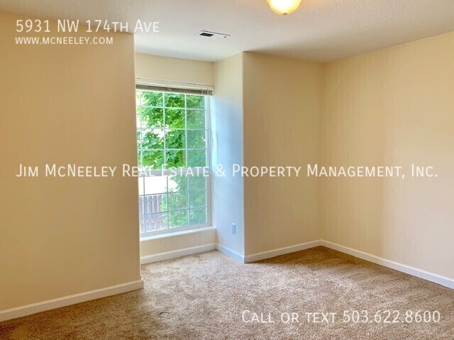 Building Photo - 5931 NW 174th Ave