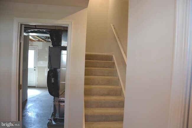 Building Photo - 14 Tadpole Landing Rd
