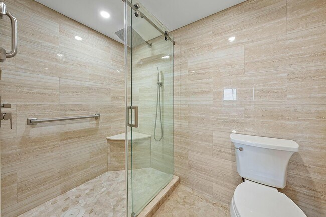 Building Photo - 400 Ocean Trail Way
