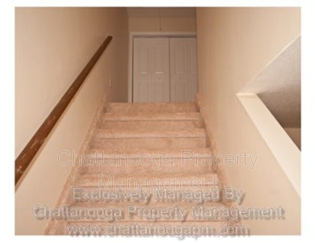 Building Photo - 27 Cedar Tree Ln