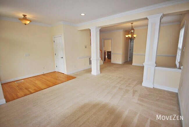 Building Photo - 414 Longford Ct