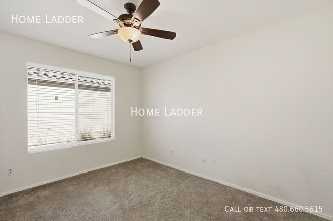 Building Photo - 16030 W Woodlands Ave