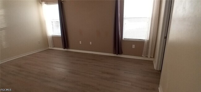 Building Photo - 3440 Cancun Ct