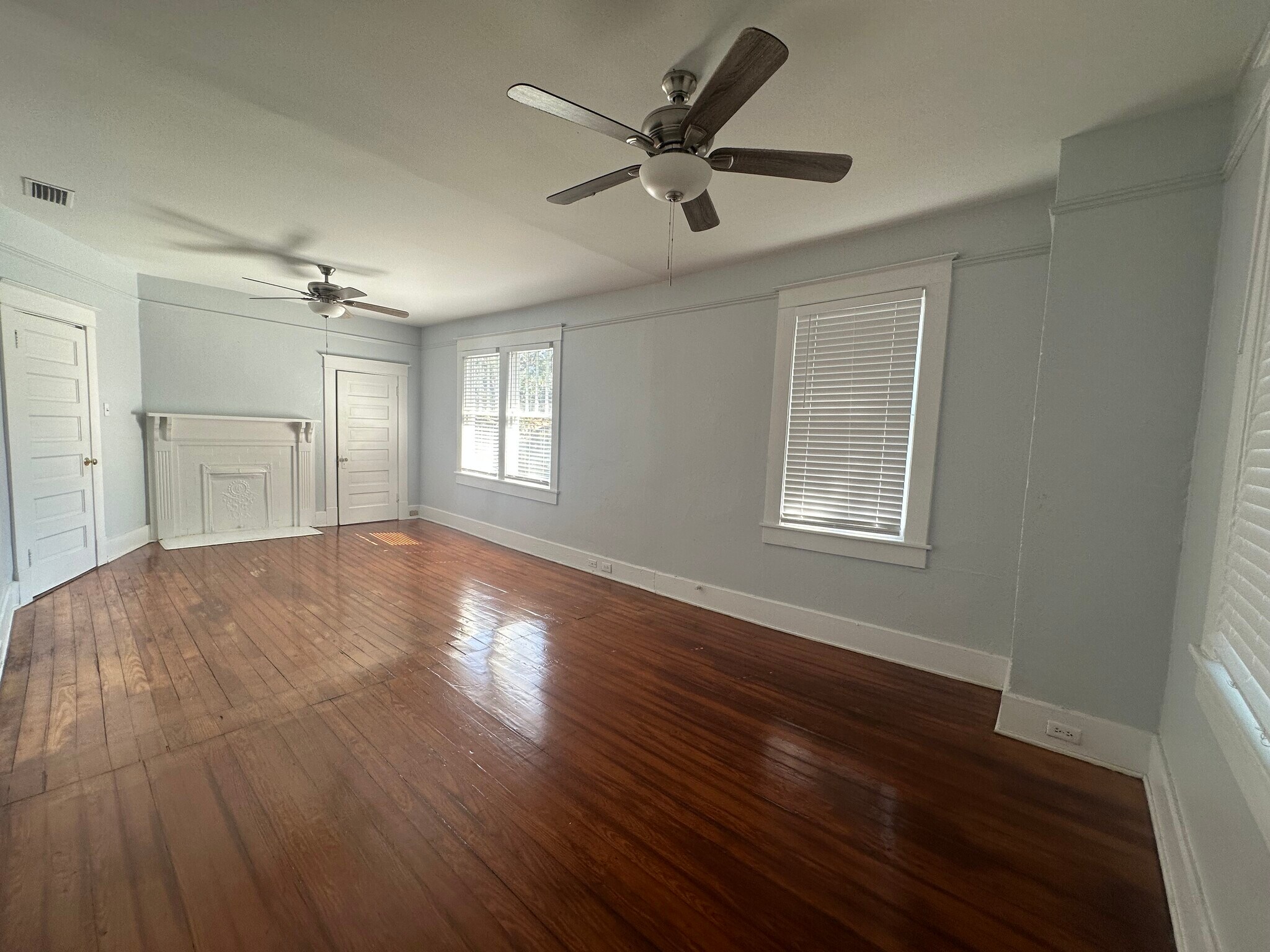 bedroom 1 - 262 Roper St