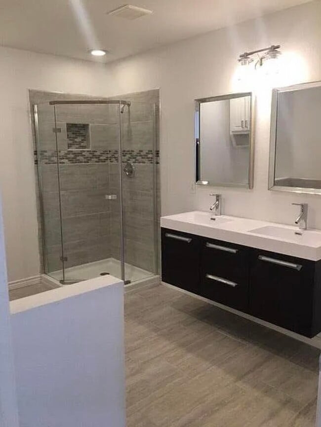 Building Photo - 4914 17th Pl