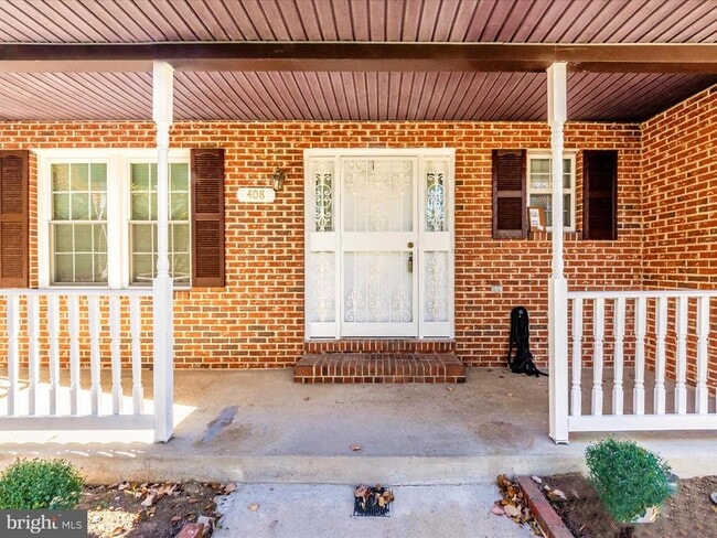 Building Photo - 408 Willow Hill Pl