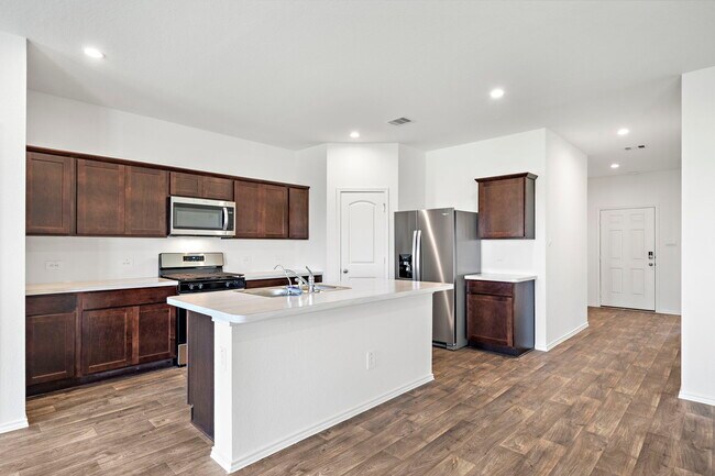 Building Photo - 20827 Marigold Meadows St