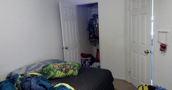 Building Photo - 10824 S Ave Primavera