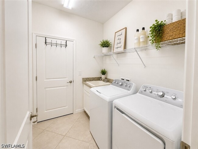 Building Photo - 14527 Palamos Cir