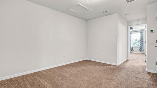 Building Photo - 9153 Hillcroft Dr
