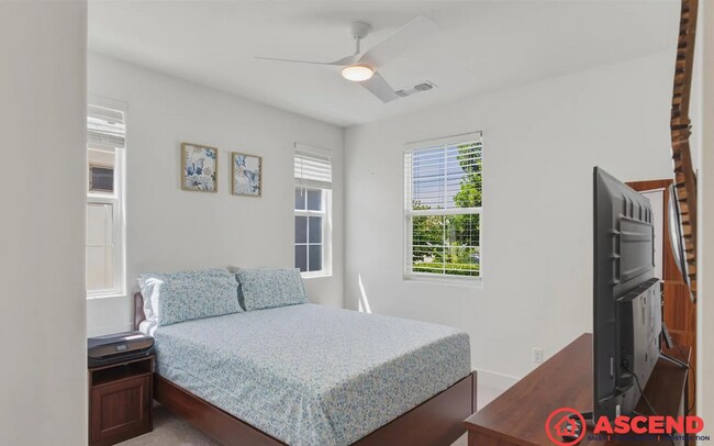 Building Photo - Spacious 4-Bedroom Home with Solar, In-Unit Laundry & Full Appliance Package!