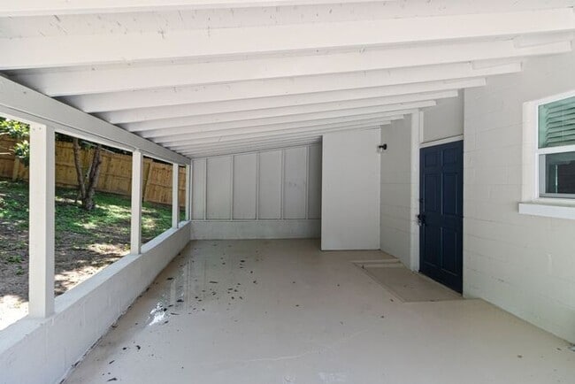 Building Photo - Charming Dade City Home for Lease!