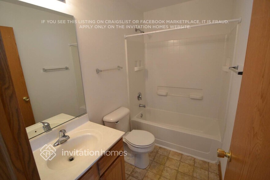 Building Photo - 7913 Cavalier Dr