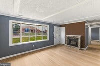 Building Photo - 1037 Monmouth Rd