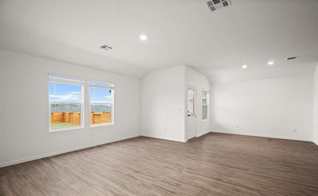 Building Photo - 460 Jack Ryan