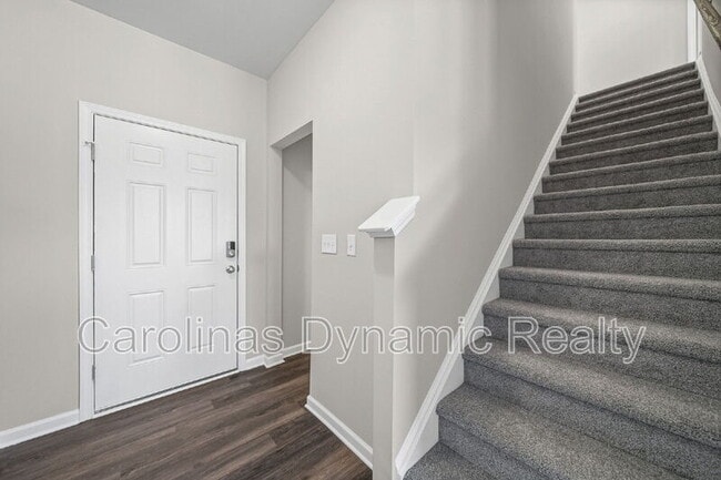 Building Photo - 133 Pumice Dr