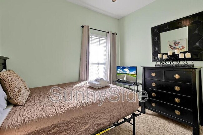 Building Photo - 11326 Cypress Trail Dr