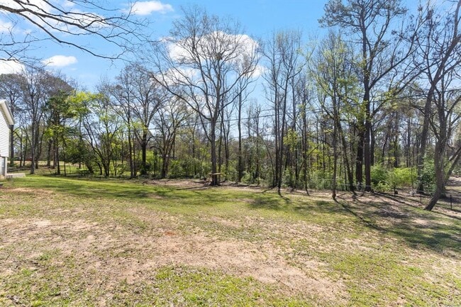 Building Photo - 1216 Old Rdg Rd E