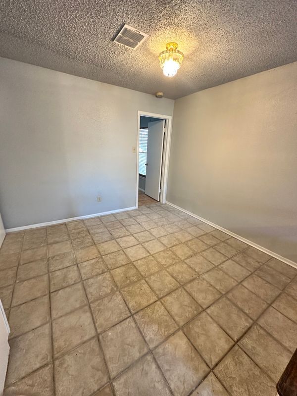 Building Photo - 5718 Jones Falls Dr