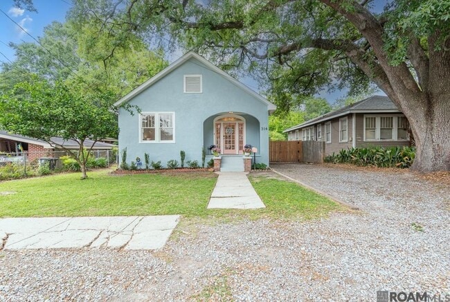 Building Photo - 314 Bedford Dr