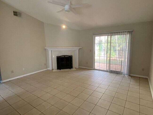 Building Photo - COMING SOON – 3 Bedroom, 2 Bathroom Single...