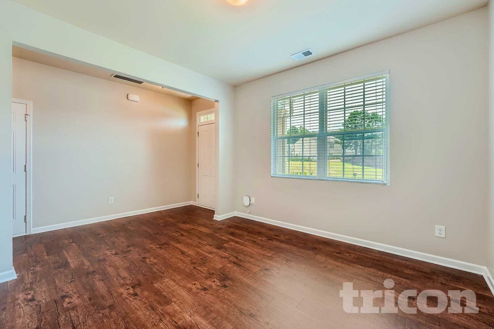 Building Photo - 38 Possum Creek Ln