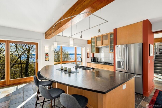 Building Photo - 10405 47th Ave SW