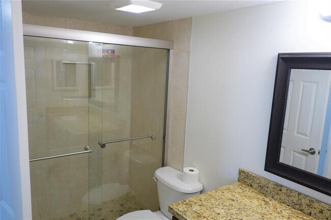 Building Photo - 5686 Rock Island Rd