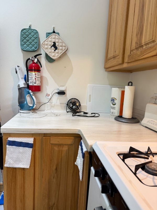 Building Photo - 19 Frog Pond Rd