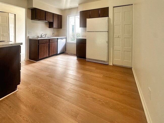 Building Photo - 4830 Norfolk Cir