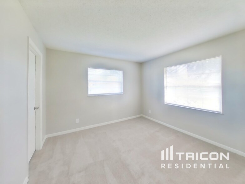 Building Photo - 1484 Bloomingdale Rd