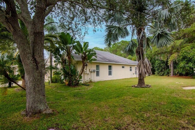 Building Photo - 314 Fountainview Cir