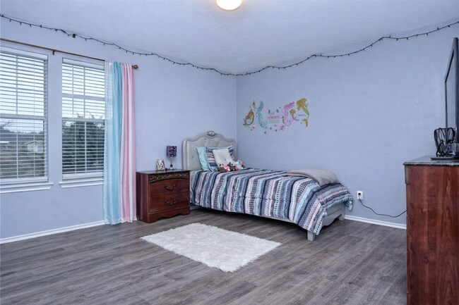 Building Photo - 251 Black Forest Rd