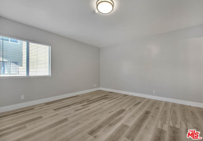 Building Photo - 4822 Hollow Corner Rd