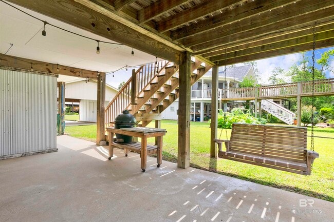 Building Photo - 15851 Keeney Dr