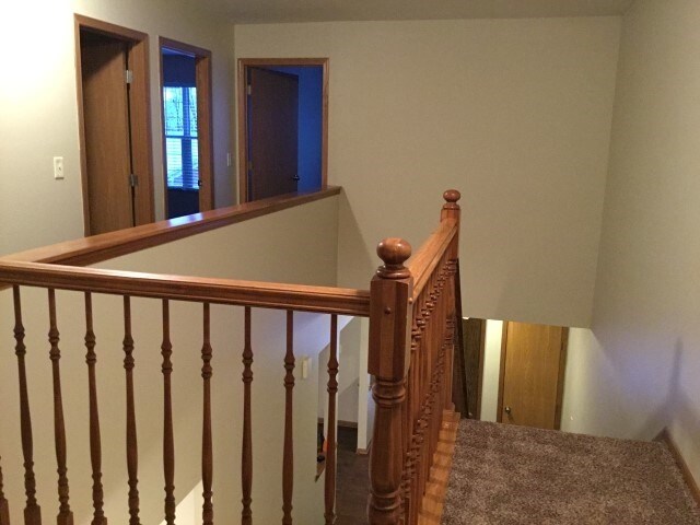 Building Photo - 180 Shaleridge Dr