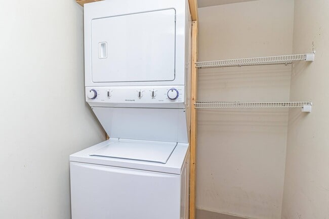 Building Photo - Wilson Furniture Company Lofts- Unit D